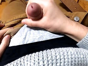 Gay amateur masturbation experience with POV and a nice ending.
