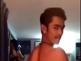 Hot Khmer dance routine