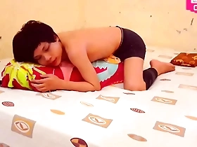 I am a sweet and innocent girl in this video from Hansel Thios channel.