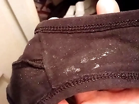 Solo boy’s sexy adventure with dirty panties