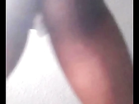 Straight guy twerks and gets gay scene in solo boy action