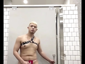 Gay sex scenes without clothes (33) with wanking and muscle men